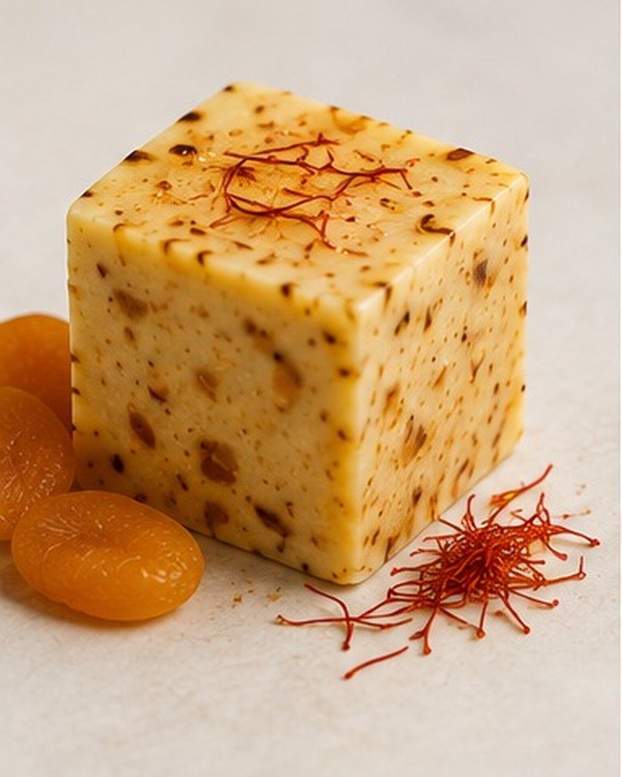 Apricot & Saffron
